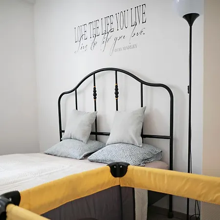 Cozy 2-room Apt, Parking Nearby Bratislava