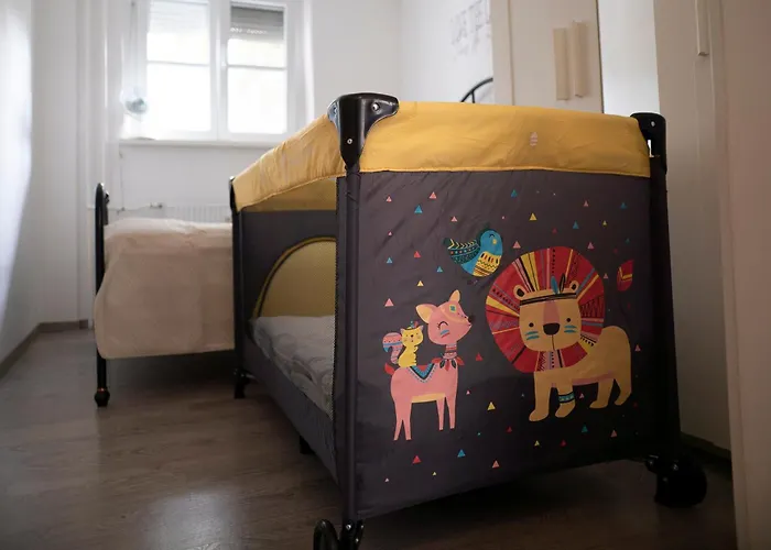 Appartement Cozy 2-room Apt, Parking Nearby *